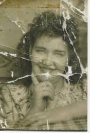 Vintage Photo Restoration to DSLR Quality Prompt — example output
